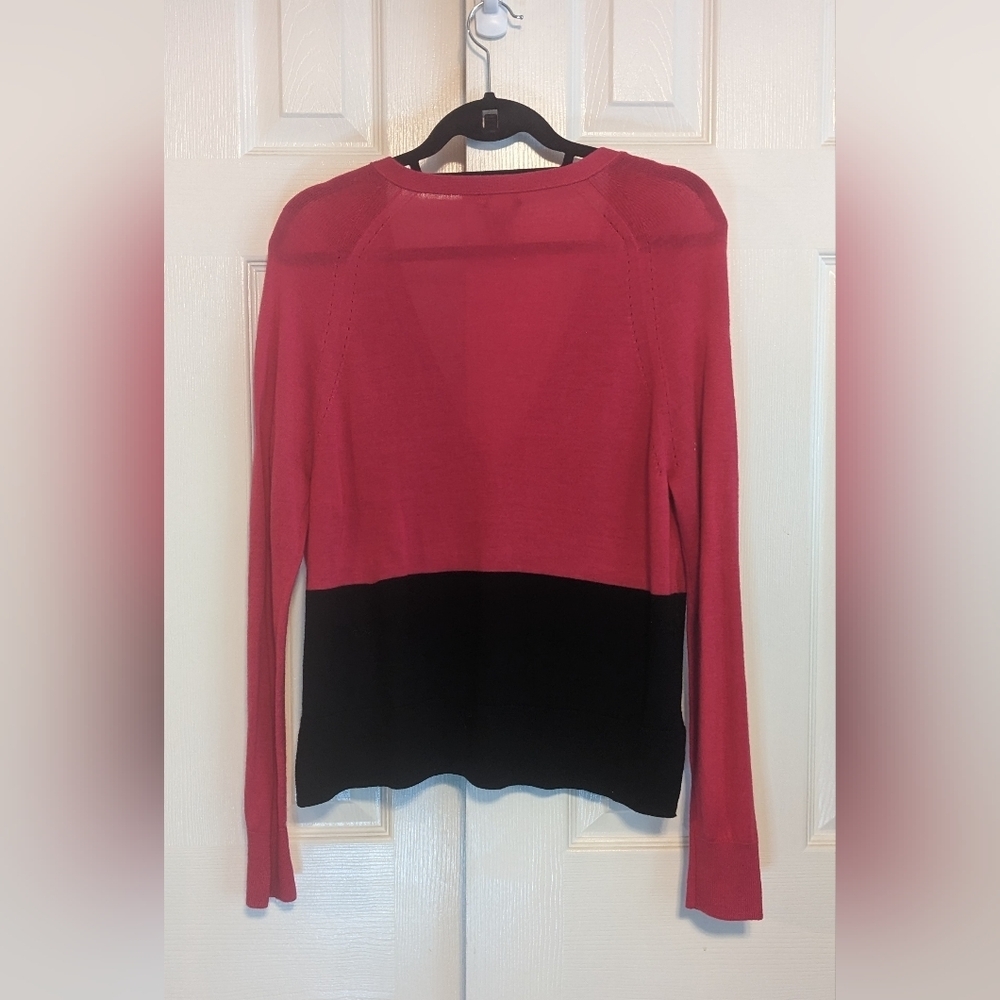 5/$25 Vertical Design Cardigan - Picture 2 of 3